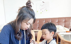 蔡阿嘎和老婆二伯宣布重大消息:第三個baby誕生啦!