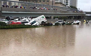 河南洪災傷亡遽增!當局突改口302死 京廣路隧道仍「6人遇難」遭質疑
