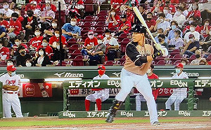 日職/「翔融」連線發威!王柏融敲二壘打