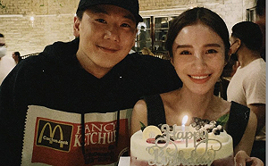 張甯兒赴美慶生  曬出交往多年男友甜蜜合照