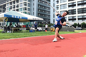 標槍登場!黃士峰擲出分組第14名