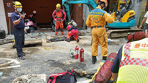 快訊》中市施工意外 5人救出時皆OHCA 經急救生命跡象漸恢復