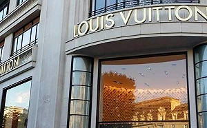 世界首富換人當! 72歲的他身價超越貝佐斯.......