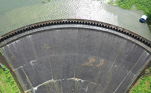 暴雨大進補!烏山頭水庫蓄水逾7800萬噸  睽違3年再度滿庫溢流
