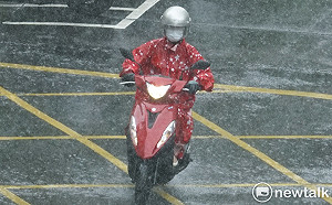 快訊》午後對流噴發！氣象局：9縣市大雨特報
