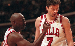 喬丹將成為Kukoc的名人堂引薦人