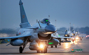 共機連續2天「南北夾擊」繞飛台灣東部海域 鄭州艦穿宮古進太平洋