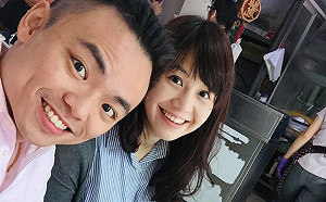 洪孟楷情人節大方放閃曬合照 太太亮相網驚呼：超漂亮！