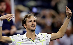 沒有三巨頭！俄國壞小子力拚奪冠