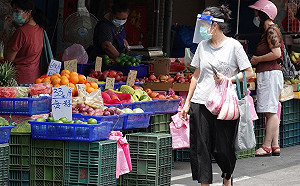 數據揭疫情如何改變台灣人生活 消費減儲蓄飆升、貧富差距擴大