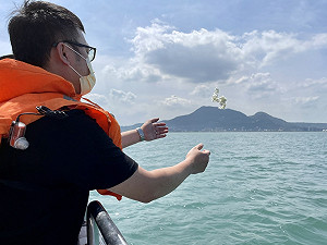 生命終章.回歸自然！ 新北110年聯合海葬今溫暖啟航