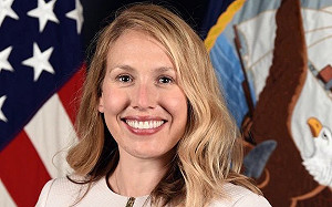 美軍新女力！「她」出任海軍部助理部長 將牽動美艦隊全球部署