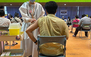 作家接種高端後死亡！妹淚憶：死亡數據的背後是曾經鮮活的生命