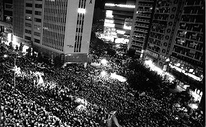 無殼蝸牛買不起房政府還說「囤房不明顯」 他批 ： 我X你媽的台北!