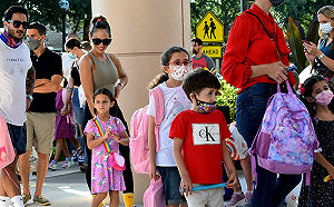 美國新學年開始後 一周內至少18萬兒童感染新冠肺炎