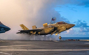 《富比士》記者：英美航艦齊聚 警告中國「攻台會產生深遠的後果」