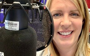 ｢身體健康｣BBC女主持人打AZ身亡！驗屍官證實死於罕見疫苗併發症