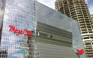 篩檢陰轉陽！板橋大遠百櫃姐1櫃姐確診 1500人快篩