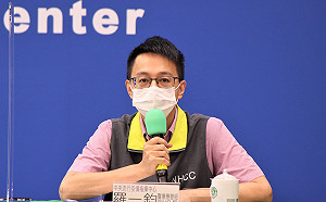 武漢肺炎》首例混打3劑後中鏢！羅一鈞：1劑AZ＋2劑BNT 仍染疫