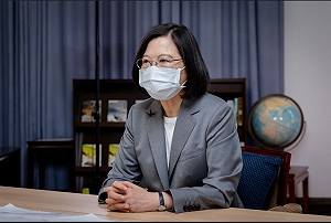 陳昭南觀點》國民黨強颱來襲，趙少康套不出張亞中的「和平」法寶！