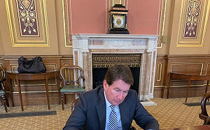 19架共機擾台 美議員：中國持續試探美國決心 拜登要硬起來