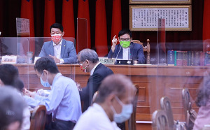 用「安博盒子」觀看賽事  莊瑞雄：涉及國安及保護少年有漏洞疑慮