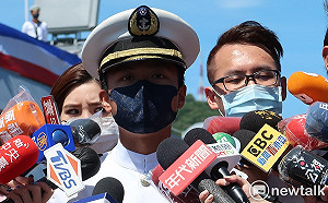 國造塔江艦成軍 配備28枚制海、制空飛彈