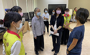 高市毒防局「藥癮者婦幼醫療服務」避免藥癮複製 獲衛福部入圍「健康平等獎」