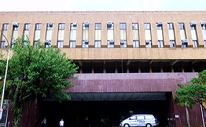 工友私買微波爐被解雇? 40法官集體求情 北院 : 他經常說謊