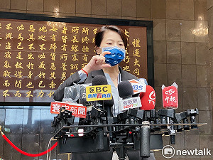 陳時中問爬山為何要戴口罩？黃珊珊：不知人民5個多月這樣生活？