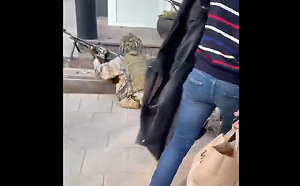 (影) 街頭演習還公然開槍竟未通知居民 拉脫維亞:北約演習一部分 有疏失