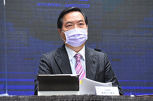 政院:108萬劑莫德納和64萬AZ疫苗將抵台 第2劑到期的長者優先打