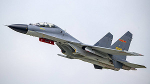 中共19機艦持續擾台 10機穿中線進我空域 最近距基隆僅47浬