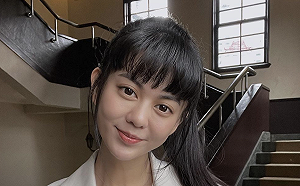 「白癡公主」健身有成秀肌肉！好友「黑鬼」吐槽：之前像白斬雞