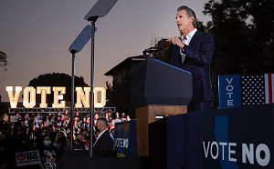 加州明年起改採全通訊投票  民憂失聯人選舉權不保