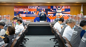 配合防疫鬆綁！桃市電影院取消梅花座 休閒場所採申請制復業