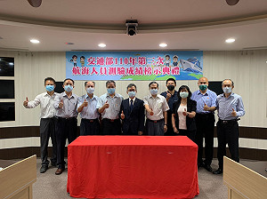 海大在校生鄭心翔首次報考即高分錄取一等船副