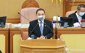 被逼表態「要不要大聲譴責中國軍機擾台」 侯友宜罕見爆氣反嗆議員