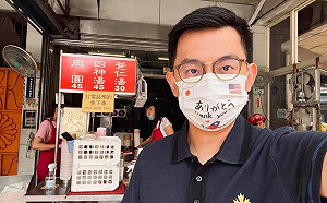 卓冠廷深入侯營「叫陣」 4點建議直戳新北加倍券「痛點」