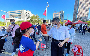 北市嗡嗡包線上線下混合發送 民眾搶第1喊幸運