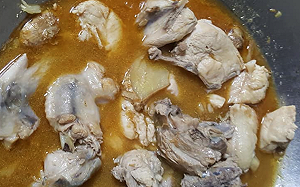 麻油雞怎料理內行？媽1招：全吃光