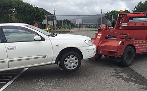 圓規颱風來襲！台北市開放部分紅黃線停車、淡水河疏散門「只出不進」