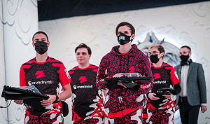 英雄聯盟世界賽》全員畢業！UOL宣布與所有先發選手解約