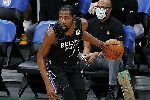 KD、哈登砍44分無用　籃網慘輸76人