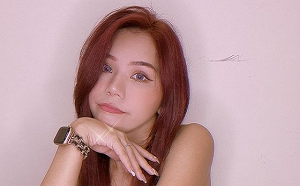 「反骨男孩」蕾菈超夢幻新造型曝光！葡萄紫長髮粉絲直呼戀愛了