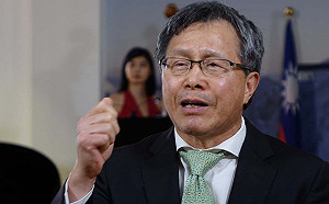民進黨「沆瀣一氣」扭轉公投? 謝志偉批游盈隆措辭不當 提5個不同意