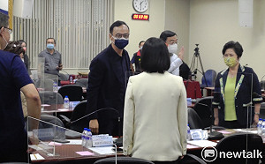 蘇貞昌罵鄭麗文「不要臉」朱立倫要蔡英文表態