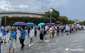 快訊》花博接種站人潮爆滿惹民怨 北市：持續精進 將召開檢討會