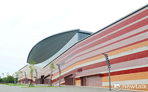 黃偉哲見證「大台南會展中心」完工  可容納601個展覽攤位