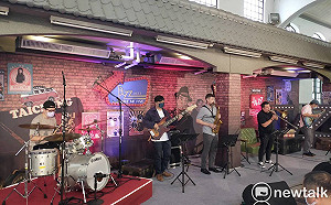 爵士音樂廳搬進台中舊火車站 ?te壞特、孫盛希月台開唱